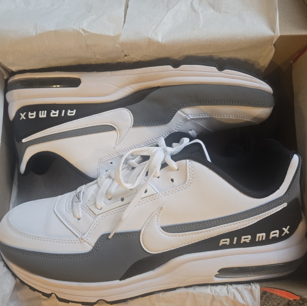 Nike Air Max LTD3 Men's White and Black Sneakers,mintcond,Nike, SIZE12